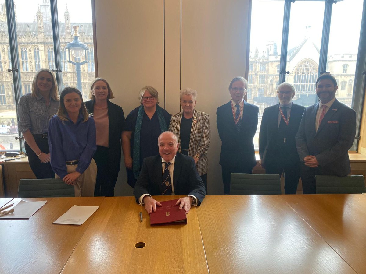 Great to join the Maritime and Ports meeting with Minister Mike Kane. 

As the MP for #NorthSomerset with coastal communities at its heart, I know how vital our ports are to our economy and way of life.