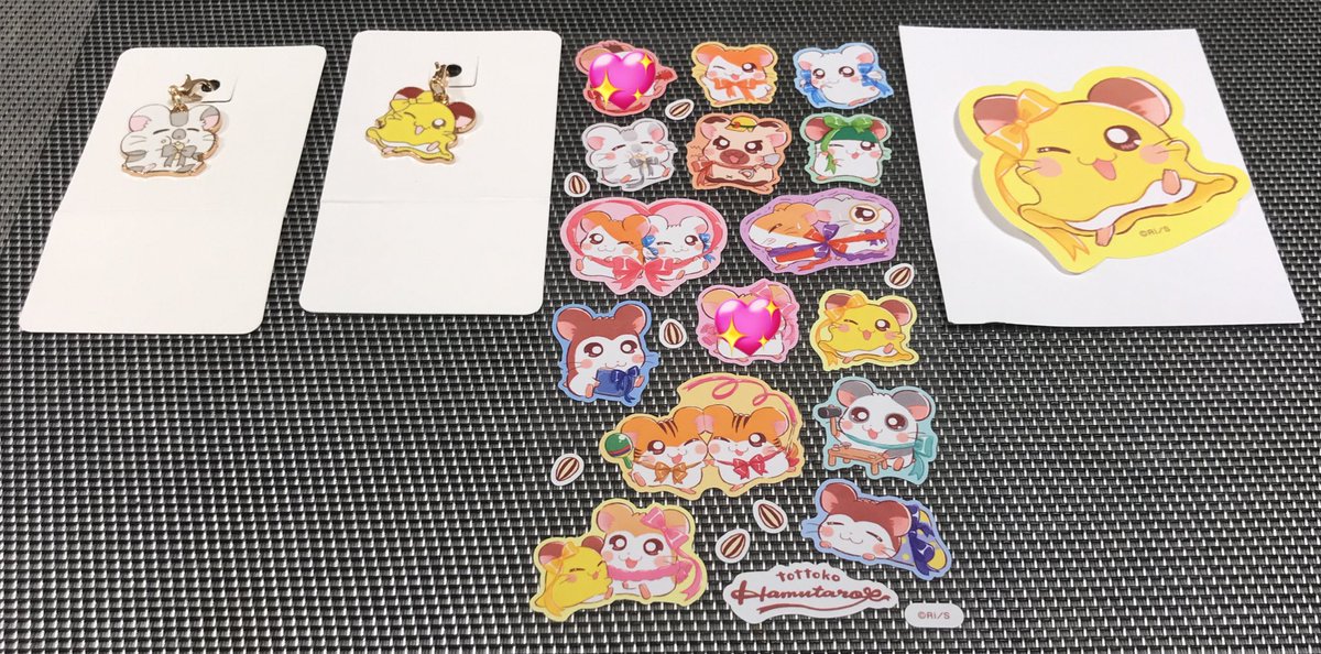 ams_trdm's tweet photo. 【交換】ハム太郎　巾着　メタルチャーム

求　
巾着　
マフラーちゃん　とんがりくん

ステッカー
マフラーちゃん

シール　
とんがりくん　マフラーちゃん

譲　
メタルチャーム　
こうしくん
ちび丸ちゃん

ステッカー
ちび丸ちゃん

シール
マークなし

郵送交換
よろしくお願いいたします https://t.co/tNLy3oT27P