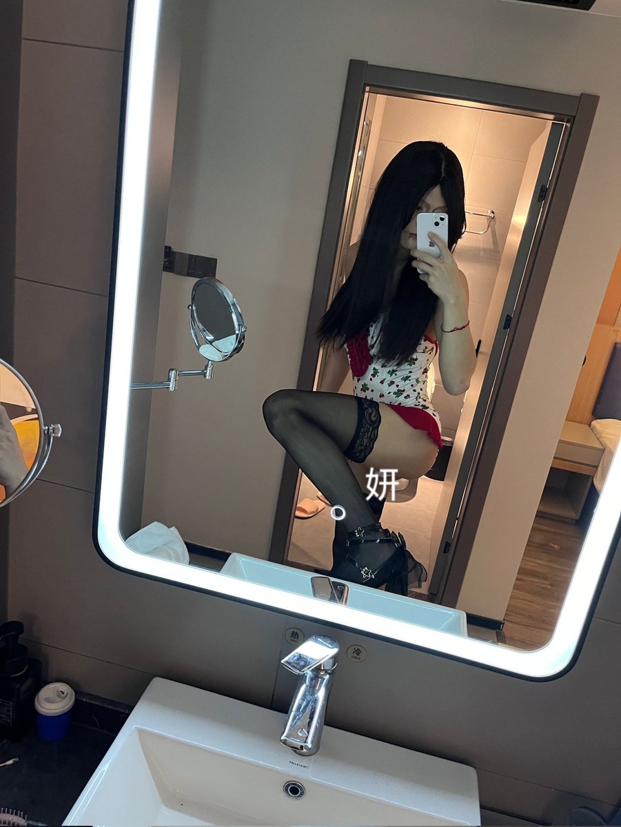 LiuSuYancd's tweet photo. #男娘雌堕 #男娘rbq #男娘母狗 #男娘m #伪娘肉便器 #伪娘の日常 #伪娘骚货 #伪娘性奴 #伪娘约直男 #CDM 18岁小CD没人喜欢嘛 https://t.co/PSPQ4m0LJ2