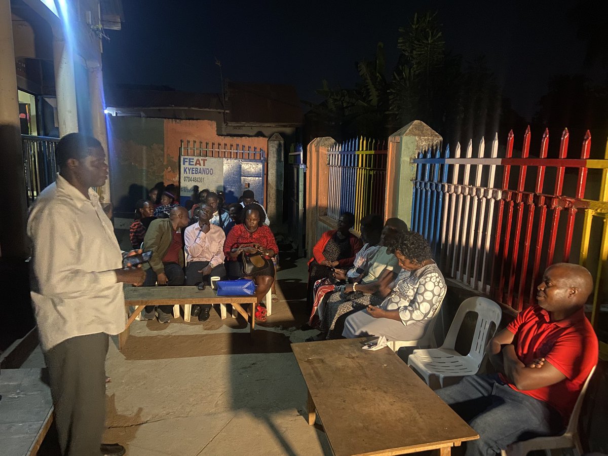 AcrobaticMF's tweet image. Thanks Pastor &amp;amp; Mrs Yawe for hosting us last night. facebook.com/share/p/14KCwx…