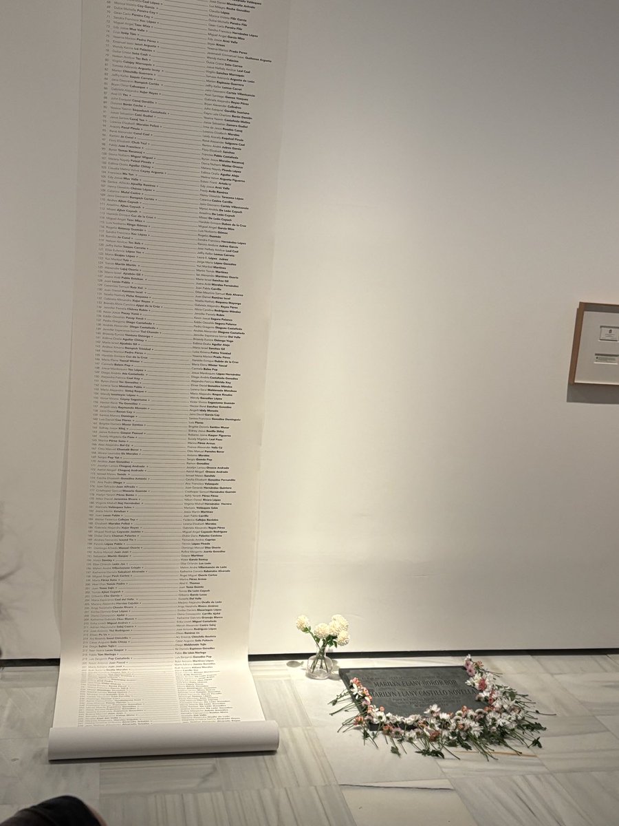 murielgpUOC's tweet photo. Ayer vivimos la activación de la obra de ⁦@marilynboror⁩ en el marco de la excelente jornada “Studium Generale” de ⁦@UOCartshum⁩ y ⁦@museoreinasofia⁩ https://t.co/O06pP2QBRa