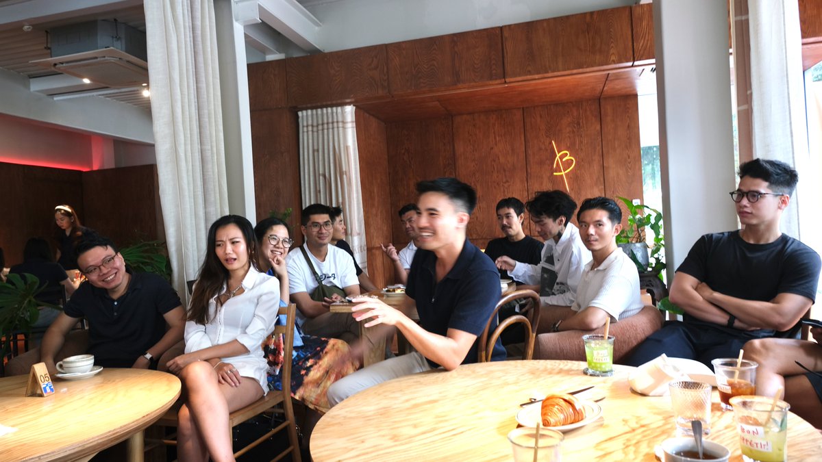overseasviets's tweet photo. Awesome members' brunch in Saigon today!

When else do you get to connect with Viets from France, Australia, Netherlands, US, UK, Czech, Vietnam - all in one place?

Super special feeling. https://t.co/gYiKMY4G5A