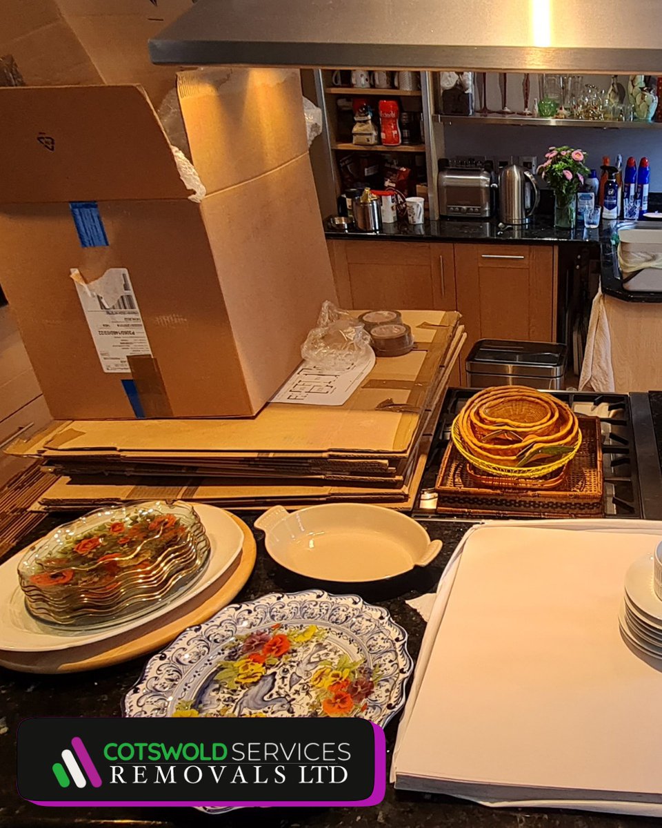 Is packing up your home feeling like a daunting task?

 Worried about how to protect your valuables?
 Don’t know where to start?

You’re not alone – and that’s where we come in.
At Cotswold Services Removals, we can provide everything you need to pack up your home safely and