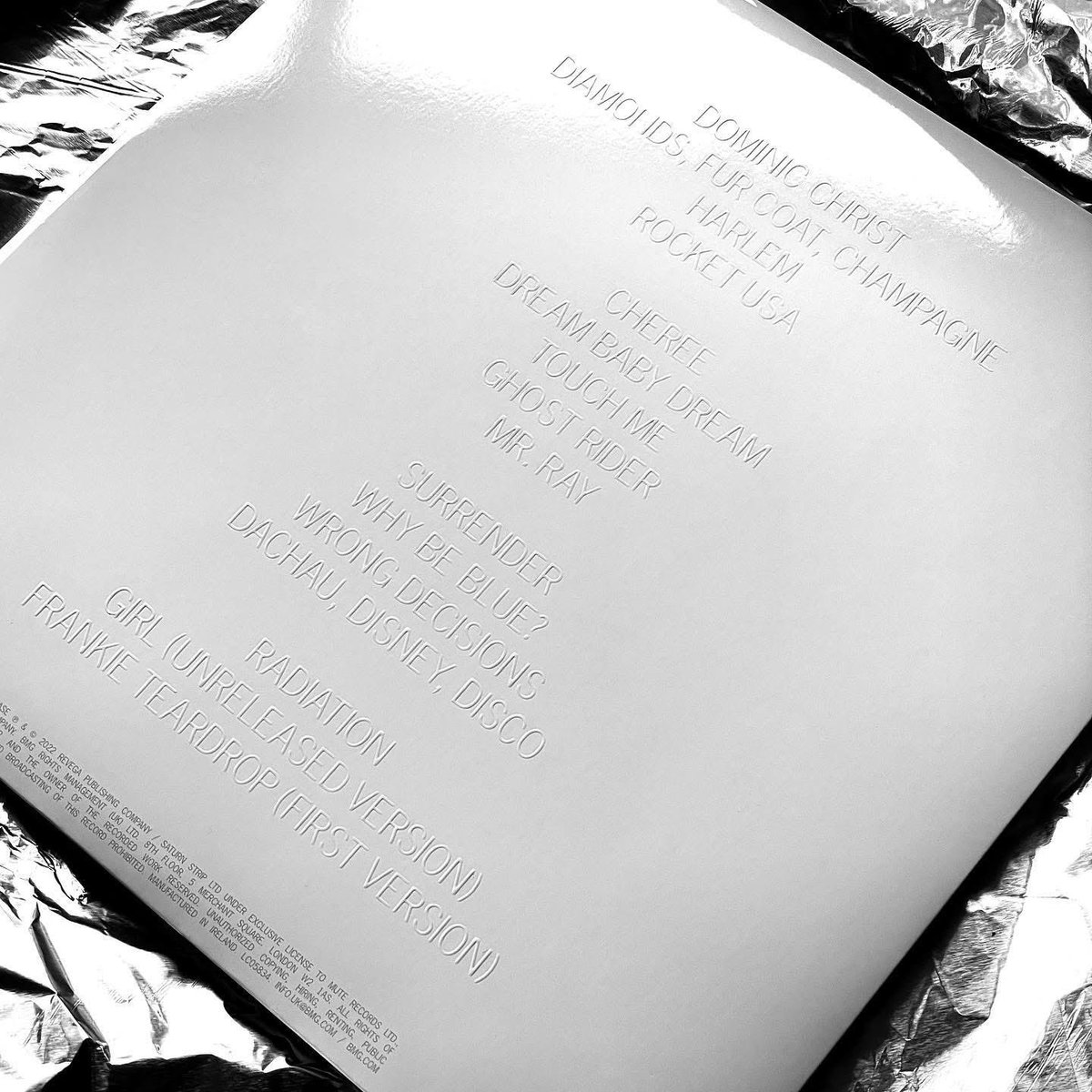SUICIDE (@suicidenyc) on Twitter photo SURRENDER - THE FIRST EVER SUICIDE COMPILATION RELEASED APRIL 8, 2022 ON MUTE RECORDS. DESIGN, CONCEPT AND ALBUM PACKAGING BY MICHAEL HANDIS AND JARED ARTAUD.
#ALANVEGA
#MARTINREV
#PUNKMUSICMASS
<a href="/ALANVEGAHQ/">ALAN VEGA OFFICIAL</a>
<a href="/MuteUK/">Mute</a>
<a href="/JAREDARTAUD/">Jared Artaud</a> SURRENDER - THE FIRST EVER SUICIDE COMPILATION RELEASED APRIL 8, 2022 ON MUTE RECORDS. DESIGN, CONCEPT AND ALBUM PACKAGING BY MICHAEL HANDIS AND JARED ARTAUD.
#ALANVEGA
#MARTINREV
#PUNKMUSICMASS
<a href="/ALANVEGAHQ/">ALAN VEGA OFFICIAL</a>
<a href="/MuteUK/">Mute</a>
<a href="/JAREDARTAUD/">Jared Artaud</a>