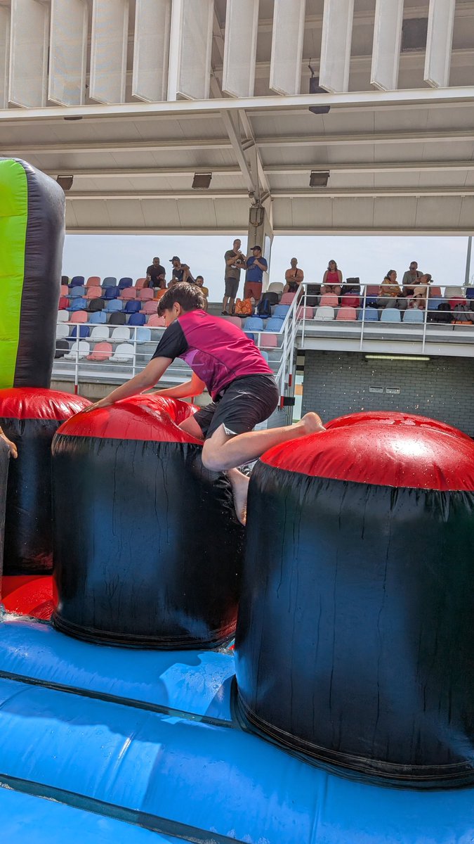 fbmontcada tweet media