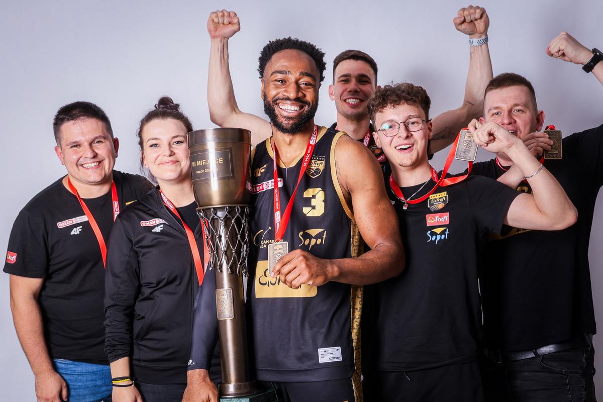 Czy chwilę wcześniej krzyknęliśmy #NowyKontraktDlaBesta? Jest taka możliwość! 🤠