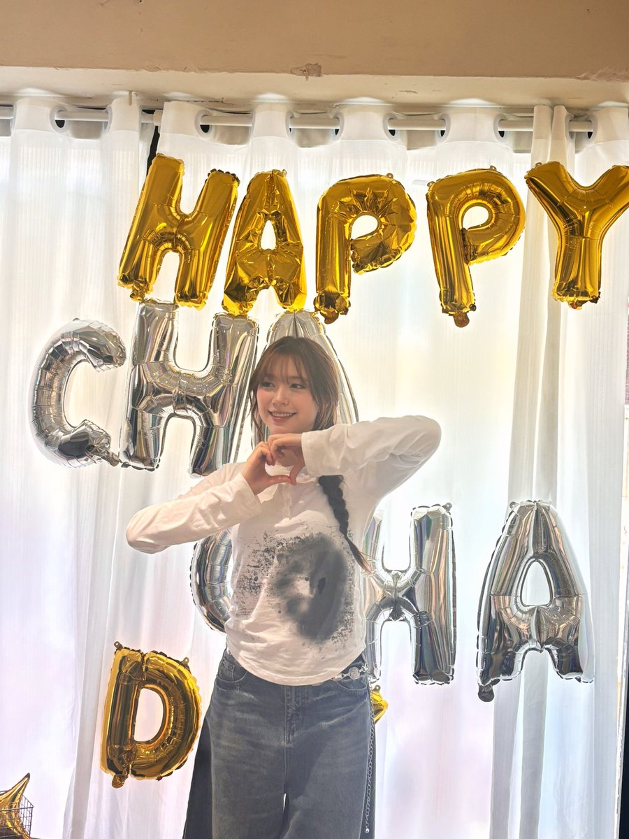 claire 𐙚 tweet media