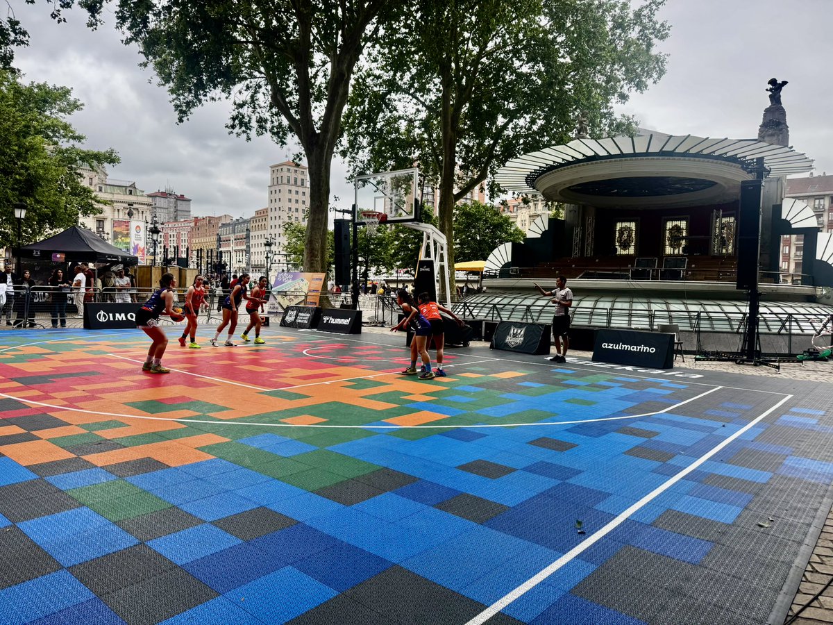 <a href="/bilbaobasket/">Surne Bilbao Basket 😎</a> hay futuro….