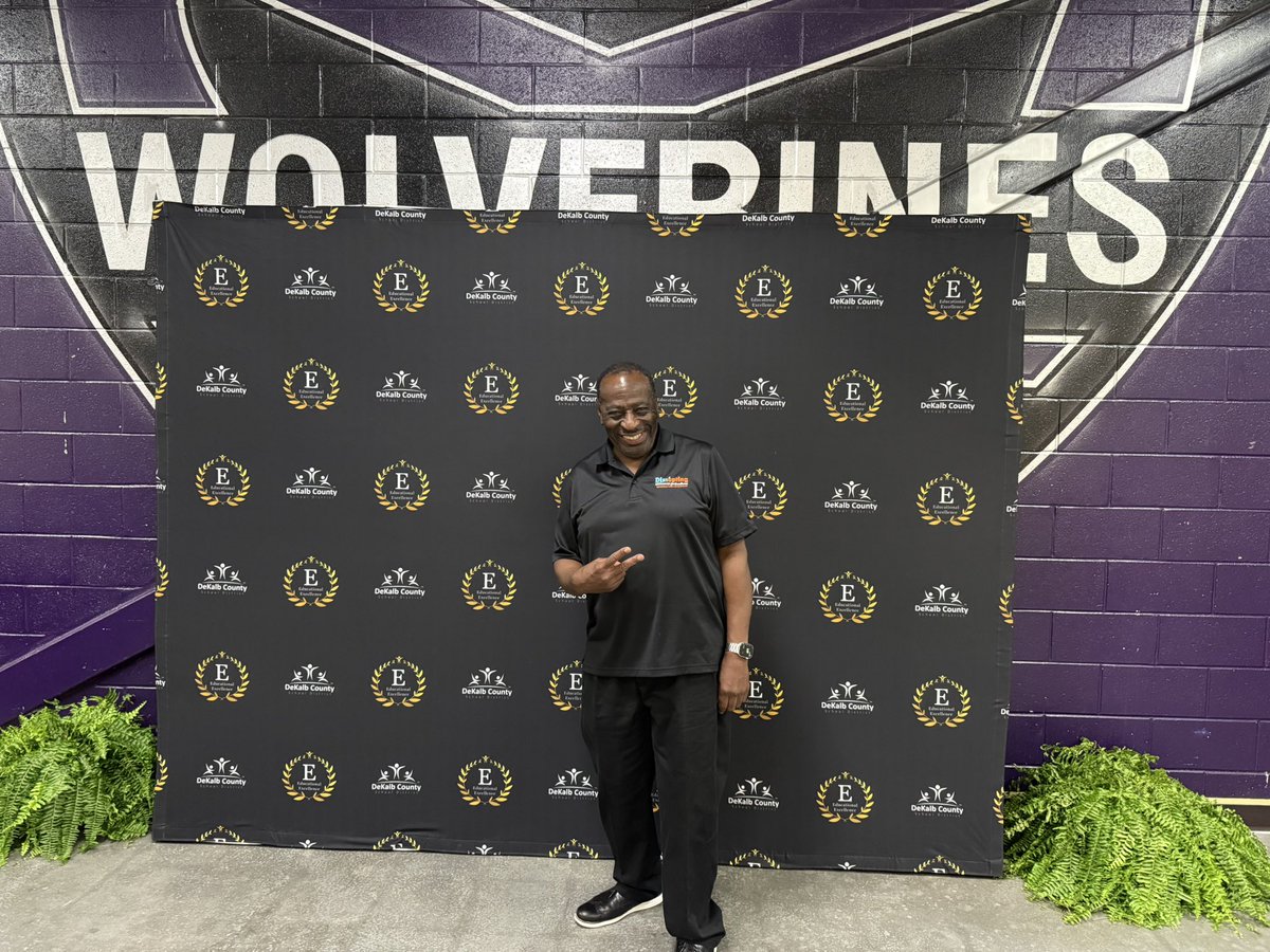 ProfWCDillard's tweet photo. Last Day of DSCD Summer Leadership Conference! Entering my 40th Year in Education!!!🙌🏾🙌🏾👍🏾💜 https://t.co/uHCPMQqlxJ