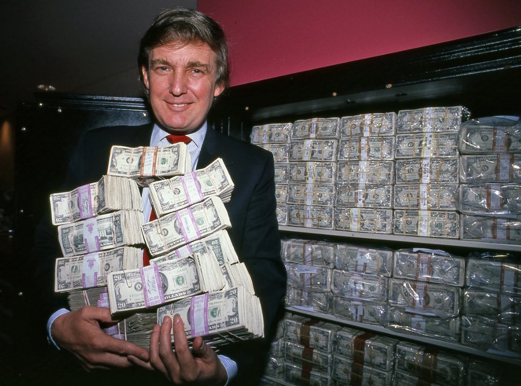 Perception_LLJ's tweet image. Happy birthday to the flyest president in US history