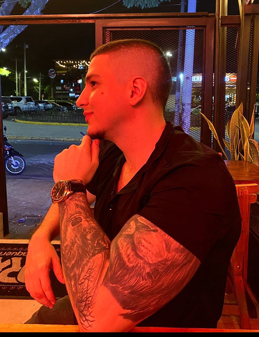 RiosStrongOF's tweet image. Buenos días ✨🥵 pregunta por mi nuevo contenido 🔥 aquí 🦶🏻😈
+57 3185464501