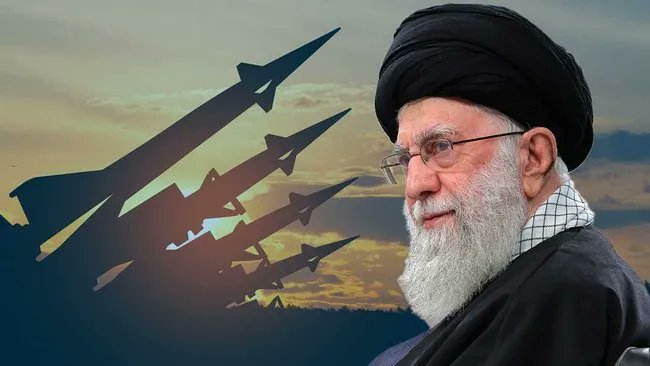 Saeedimhb786's tweet photo. Who is the America asking  question?  What is your status?
 Iran's Supreme Leader Ayatollah Khamenei refuses to bow to the United States...
#BraveLeader #IsraelTerroristState #IsraeliranWar #StandWithIran https://t.co/3YyUDm7Tlx