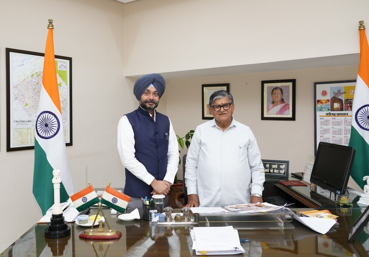 Advocate General of Punjab, Shri Maninderjit Singh Bedi, paid a courtesy call at Raj Bhavan today. We engaged in a meaningful discussion on matters of legal and administrative significance to the State. It was a valuable exchange of perspectives.