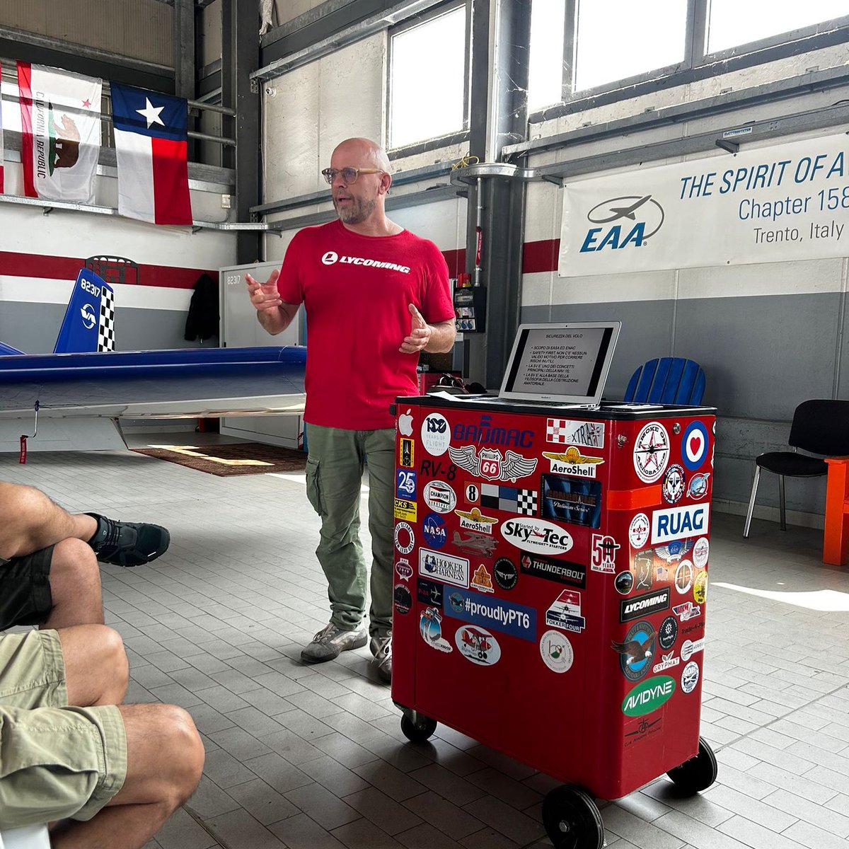 CapPopolare's tweet photo. Il nostro Francesco Dante al raduno #CAP #Experimental di Trento, parla di “Situational Awareness: la marcia in più del costruttore amatoriale”.
.
#clubaviazionepopolare
.
#aviazione #aviation #piloti #pilots #aerei #planes #autocostruiti #homebuilt #questolhofattoio https://t.co/mamCYz4D1W