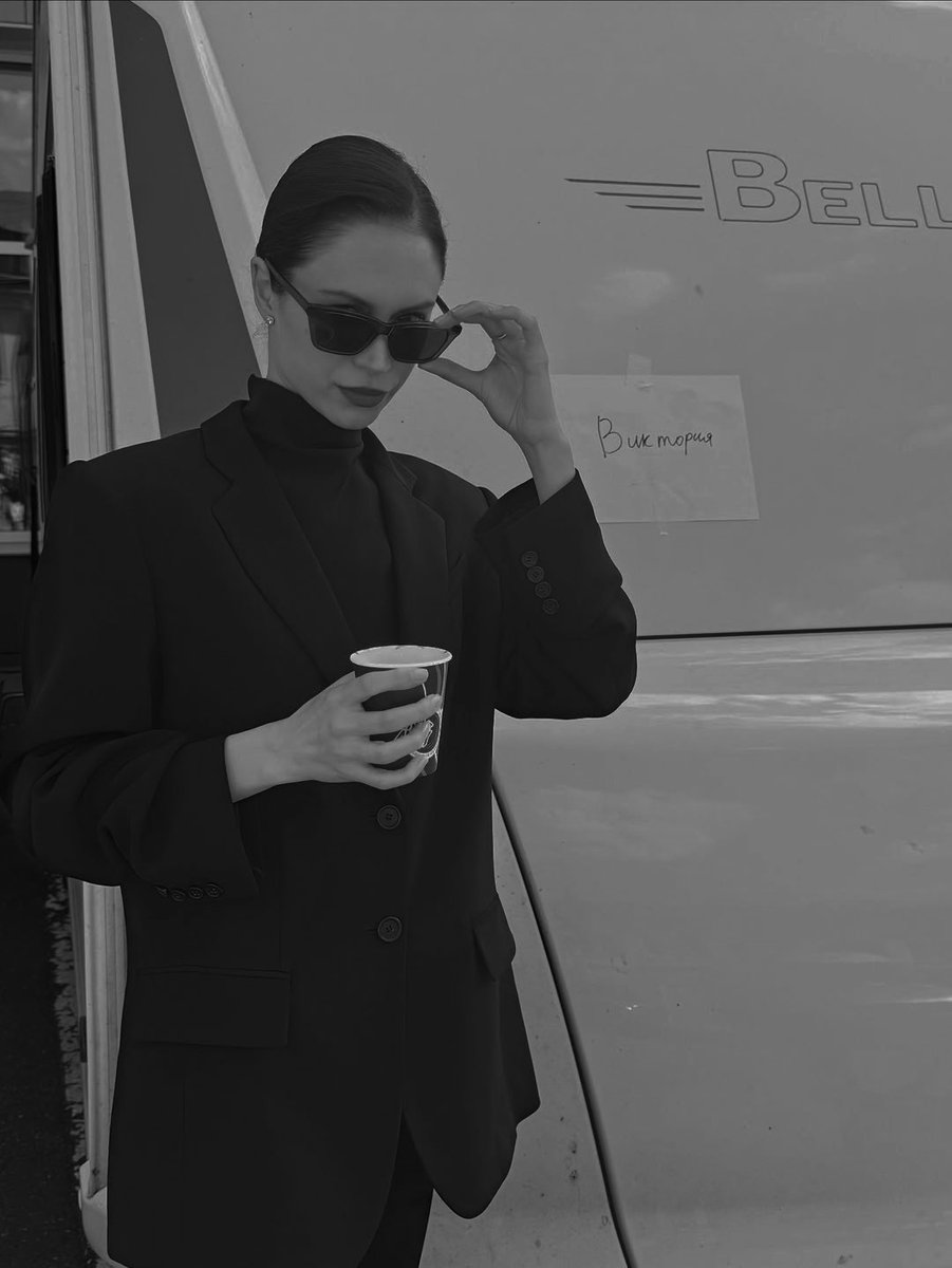 ⠀⠀⠀⠀;;
ᴛы ᴛᴀᴋ ᴋᴩᴀᴄиʙᴀ нᴇʙыноᴄиʍо.