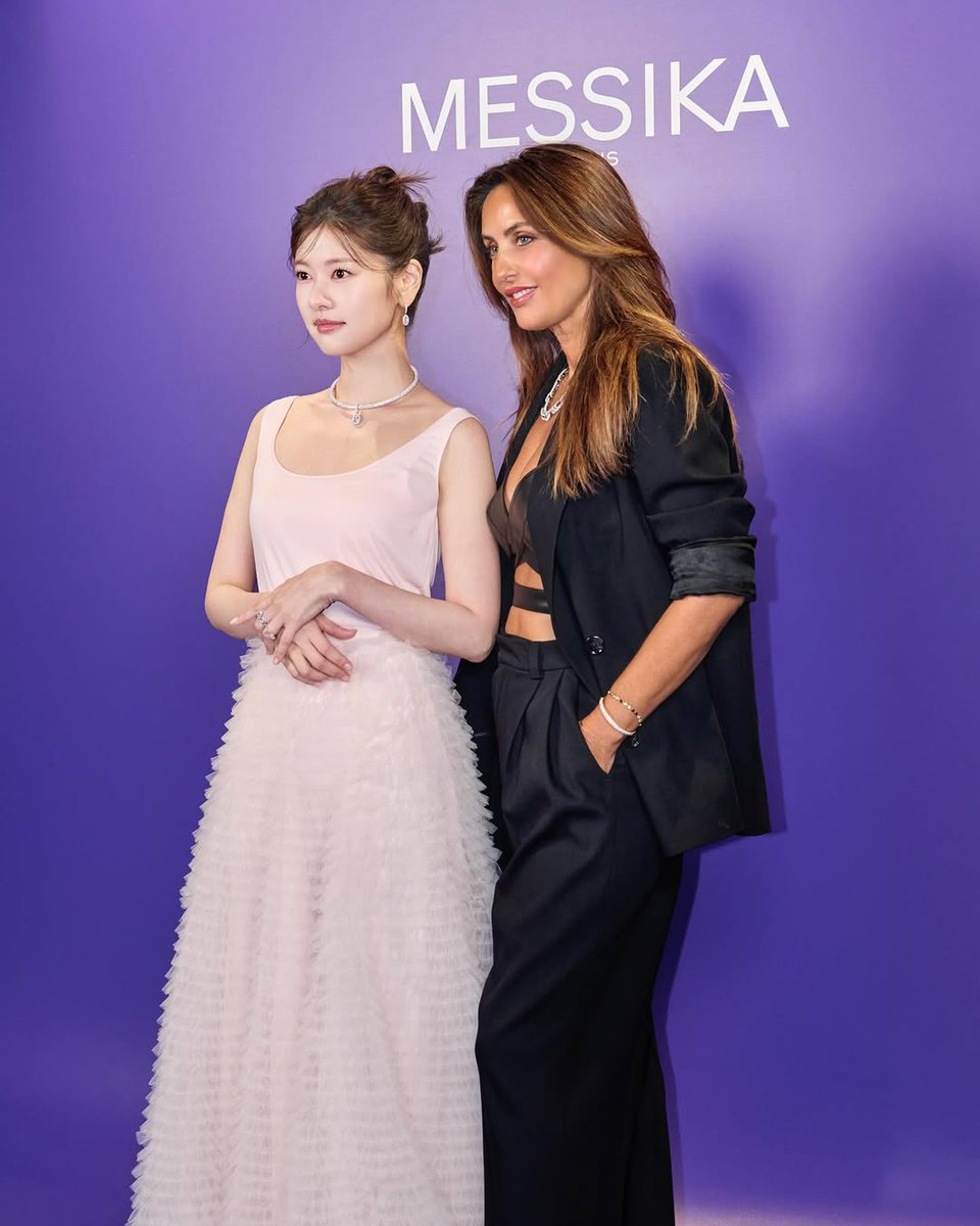 jungssominfp's tweet photo. “Actress #JungSoMin with Valérie Messika, the Founder and Artistic director of messika”

📸 — valeriemessika
#정소민 #チョンソミン #庭沼珉 https://t.co/pO2UjDjmYh