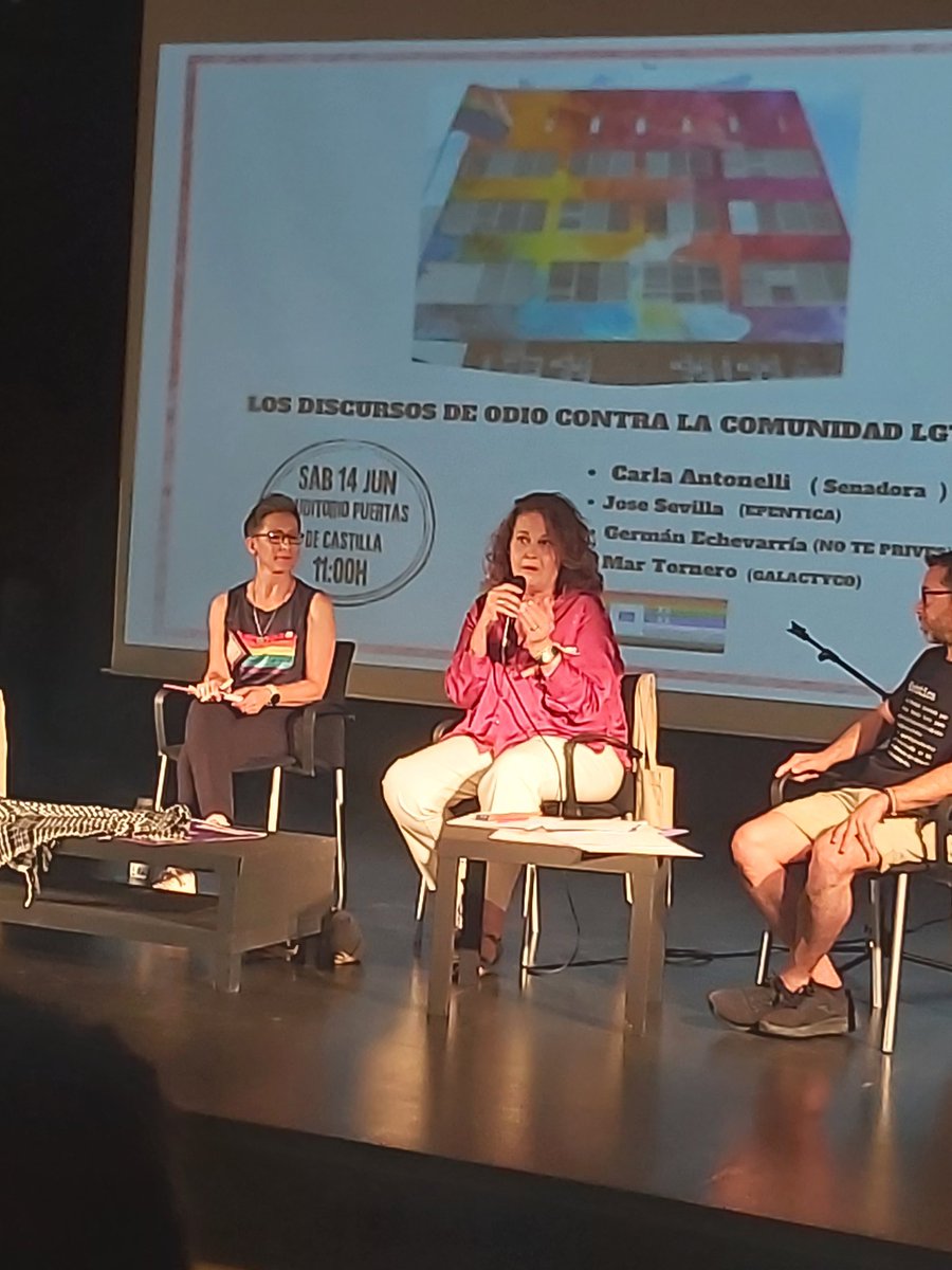 LOLESALAMO's tweet image. Hay que concienciar desde la pedagogía, desde abajo, concienciando a todas las clases, quieren ridiculizar a la comunidad. Les molesta que seamos visibles porque siendo visibles somos poderosas!  @CCOORM @CarlaAntonelli