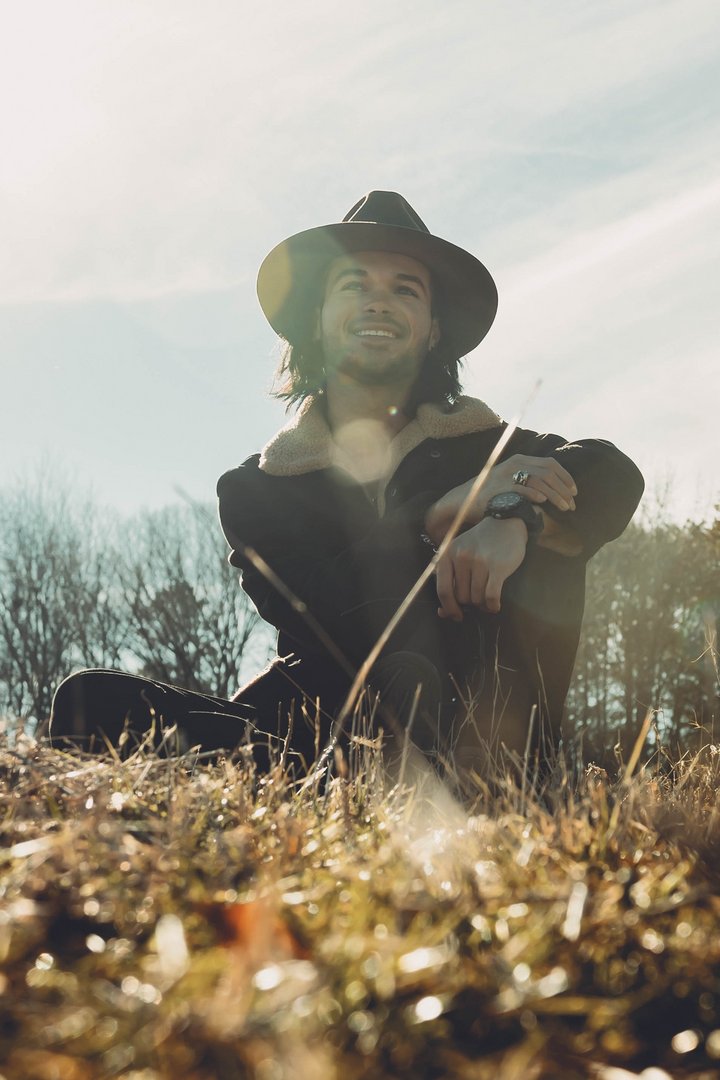 Acclaimed Singer-songwriter Tristan Tritt New Single ift.tt/TzoiDuY