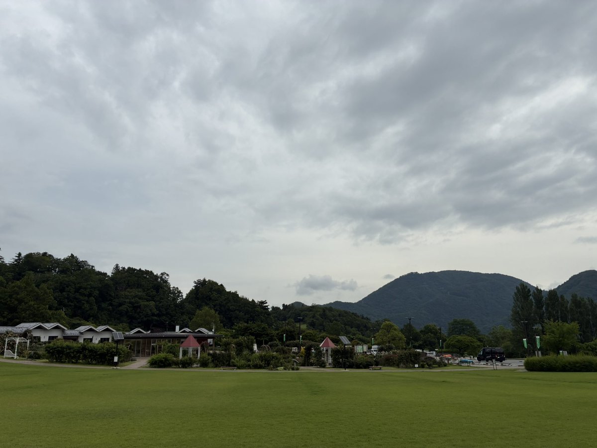 本日もありがとうございました😊
明日も10時〜16時富士川クラフトパーク1郷館室内です🎪✨お気軽にお立ち寄りください✨
#身延町 #富士川クラフトパーク #みのワン #父の日ギフト