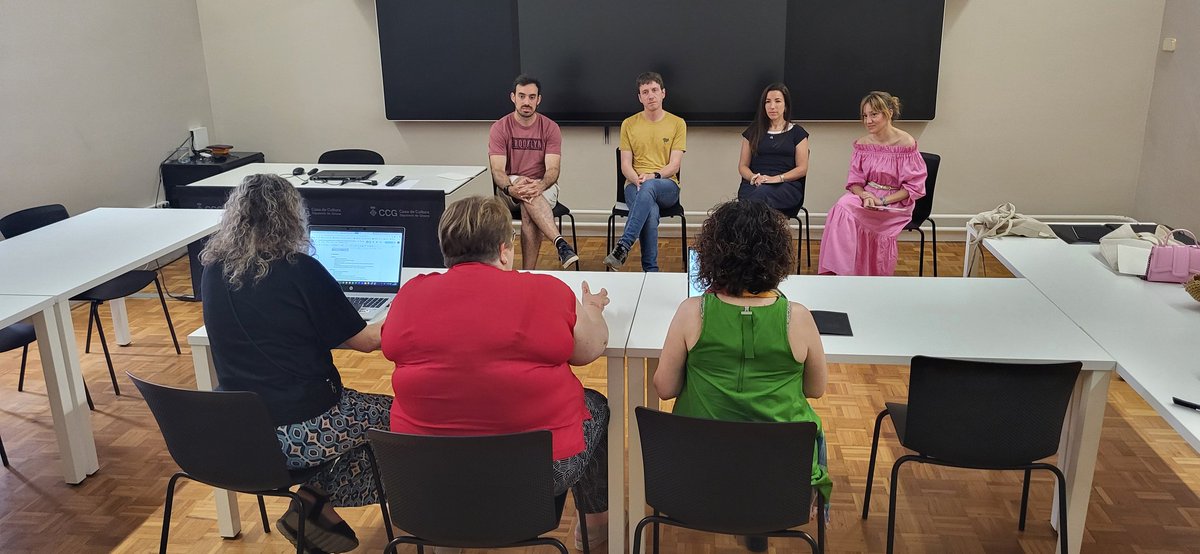 Seguim 💪 el matí de preguntes dels tribunals dels #TFs amb:

4️⃣ Toolkit de bones pràctiques en experiència ciutadana

Un moment per fer balanç del treball, respondre algunes preguntes i acabar de lluir la feina feta 🤩