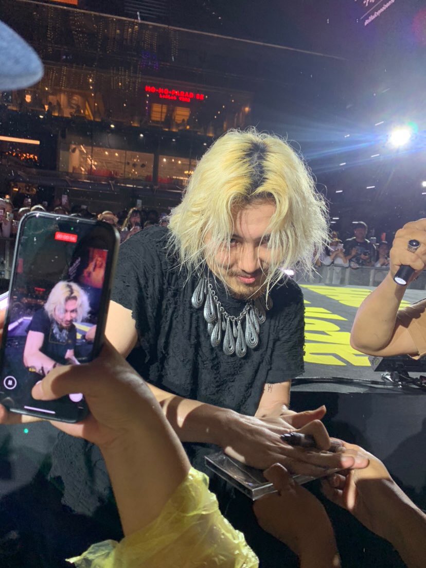 ༄𝐬𝐦𝐨𝐧𝐝𝐚𝐲• tweet media