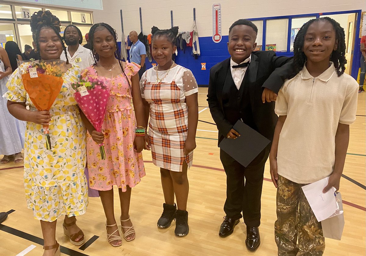 Moving On Up! <a href="/vbschools/">VBSchools</a> <a href="/SeatackDream/">Seatack Elementary AADA</a>