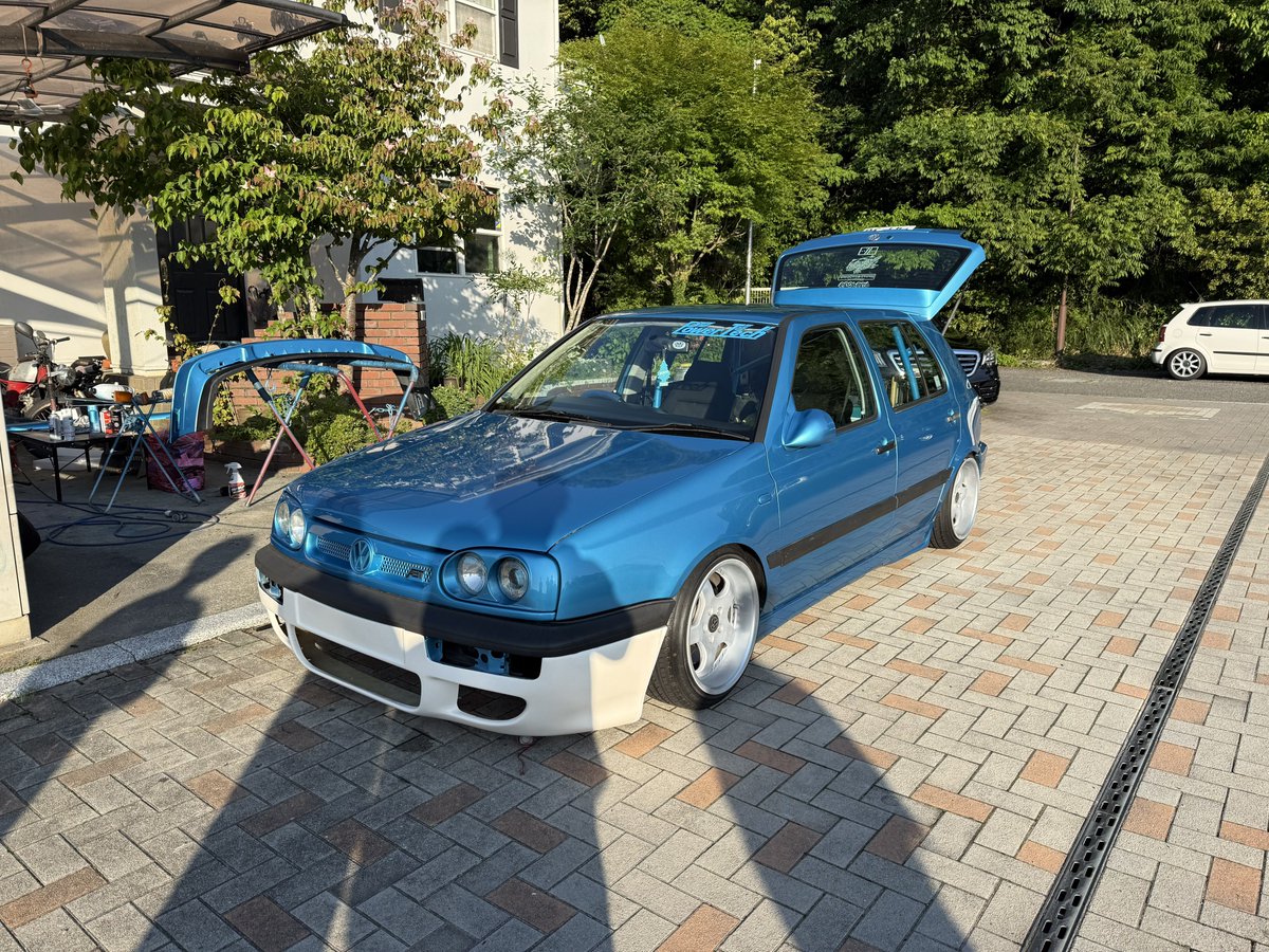 魂の仕様変更終わりました🔥🔥🔥
もうなんか色々し過ぎて忘れたけどとにかく当時モノデッドストックパーツでまとめてみました。地味になったかも知れんけどそれで良いんです。
明日はこ真ん中MTに参加します。是非見てください。