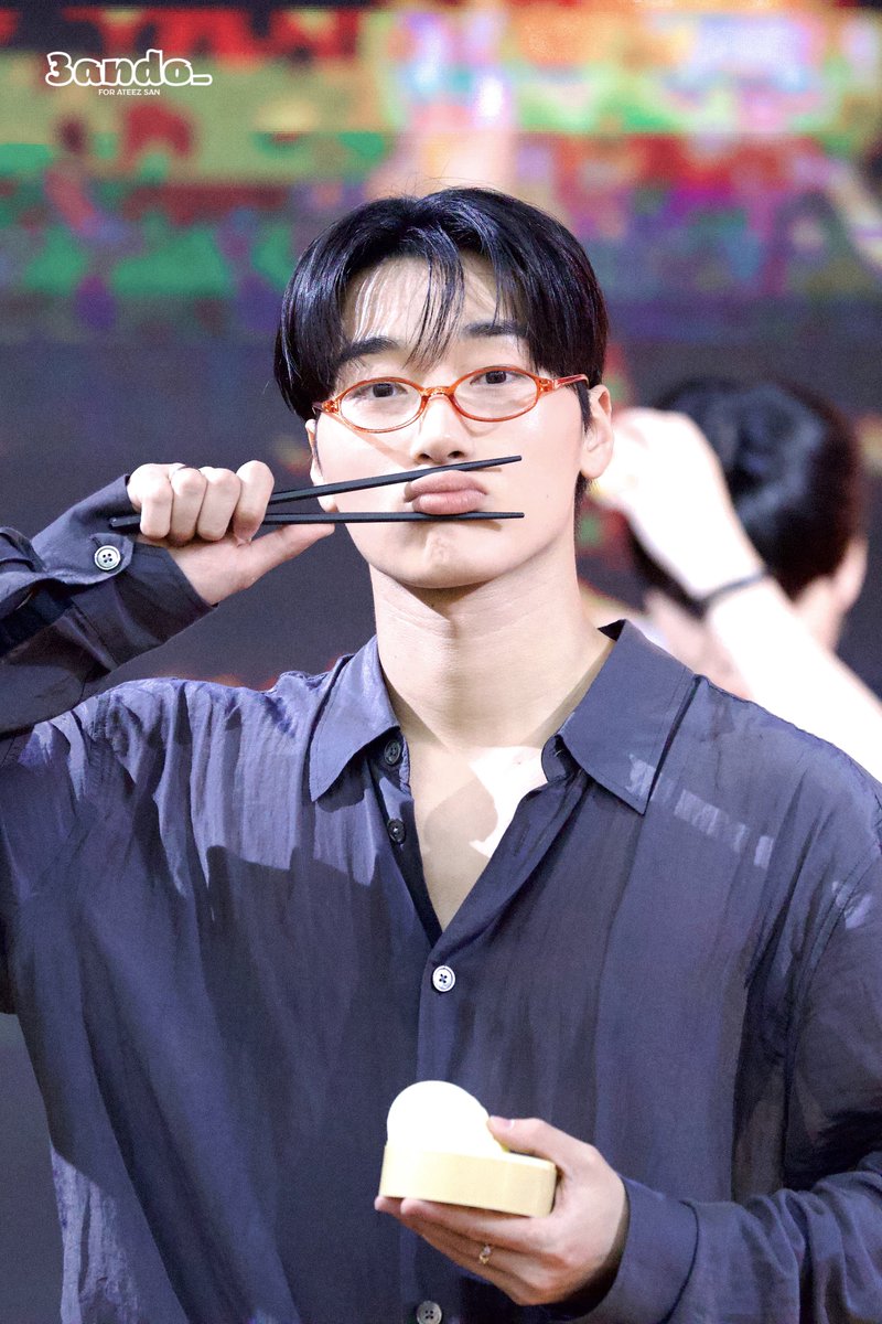 3ando_'s tweet image. 250614 ๋ฉ์ดํฌ์คํ ๋๋ฉด
#ATEEZ #SAN #์์ดํฐ์ฆ #์ฐ #์ต์ฐ