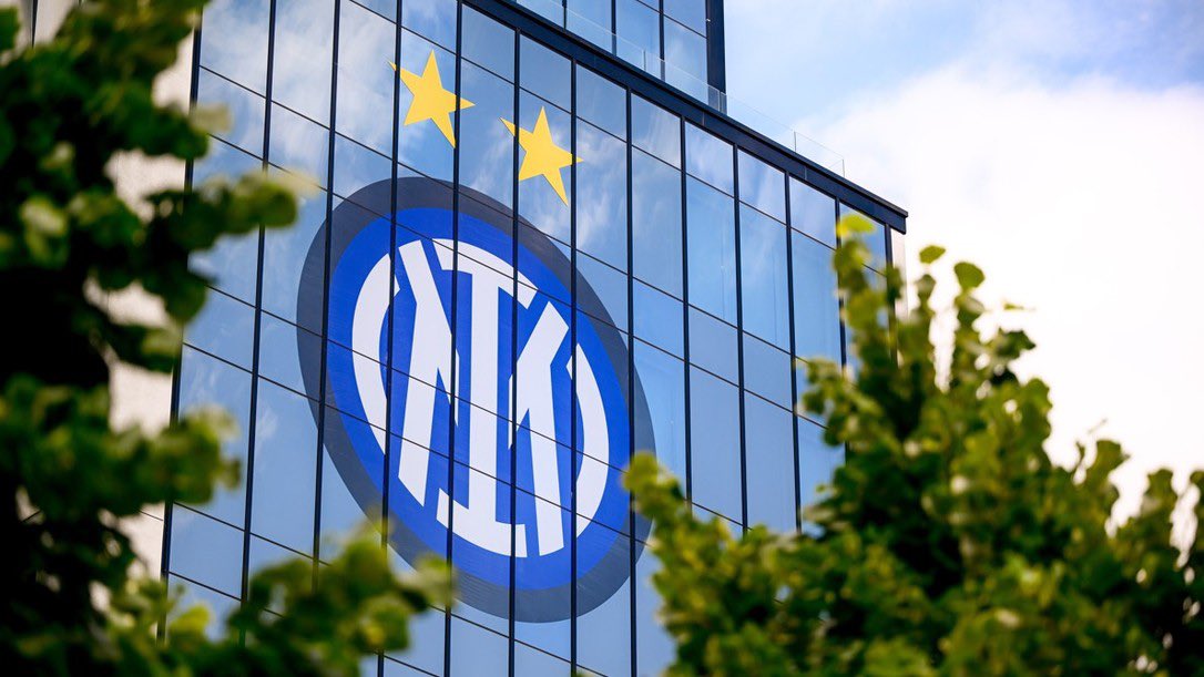 أعلن نادي #انتر_ميلان عن السداد المبكر لسندات دين تبلغ قيمتها 412€ مليون شاملة الفوائد.

يساهم هذا القرار في تقليل مصروف الفوائد السنوية بالإضافة إلى إمكانية التفاوض على نسبة فائدة أقل للقروض القادمة.

يُذكر أن السندات المسددة تُستحق في فبراير 2027.

#قشاش