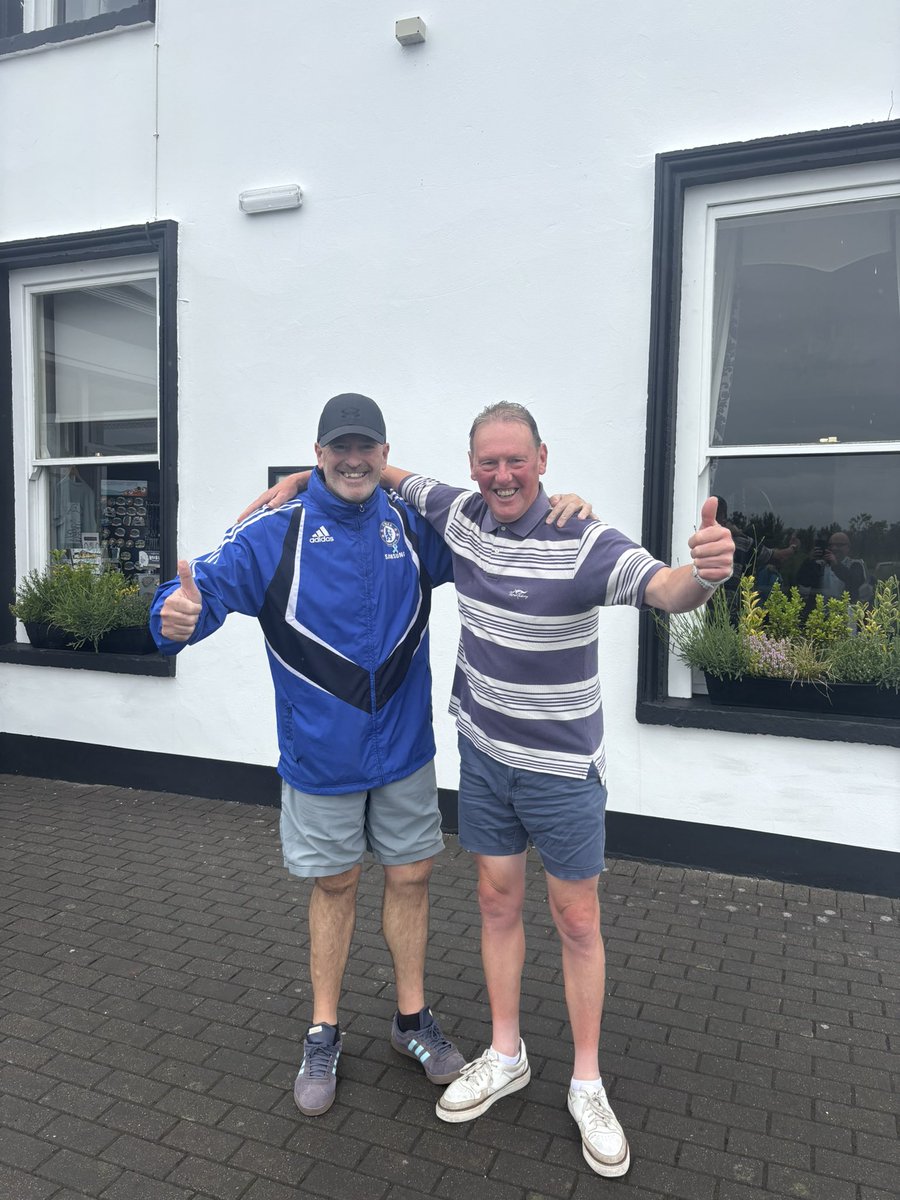 Paul Ross ⭐️⭐️🩵🩵 #shewore (@dunloy1) on Twitter photo It was a pleasure to meet <a href="/CYMROPORT/">Tommie Collins 🏴⭐️⭐️</a> and his two mates , I picked them up at Coleraine train station and took them to The Causeway , hope you enjoy your pints in Johnstones and thanks for buying the Sky Blue Ribbons #shewore It was a pleasure to meet <a href="/CYMROPORT/">Tommie Collins 🏴⭐️⭐️</a> and his two mates , I picked them up at Coleraine train station and took them to The Causeway , hope you enjoy your pints in Johnstones and thanks for buying the Sky Blue Ribbons #shewore