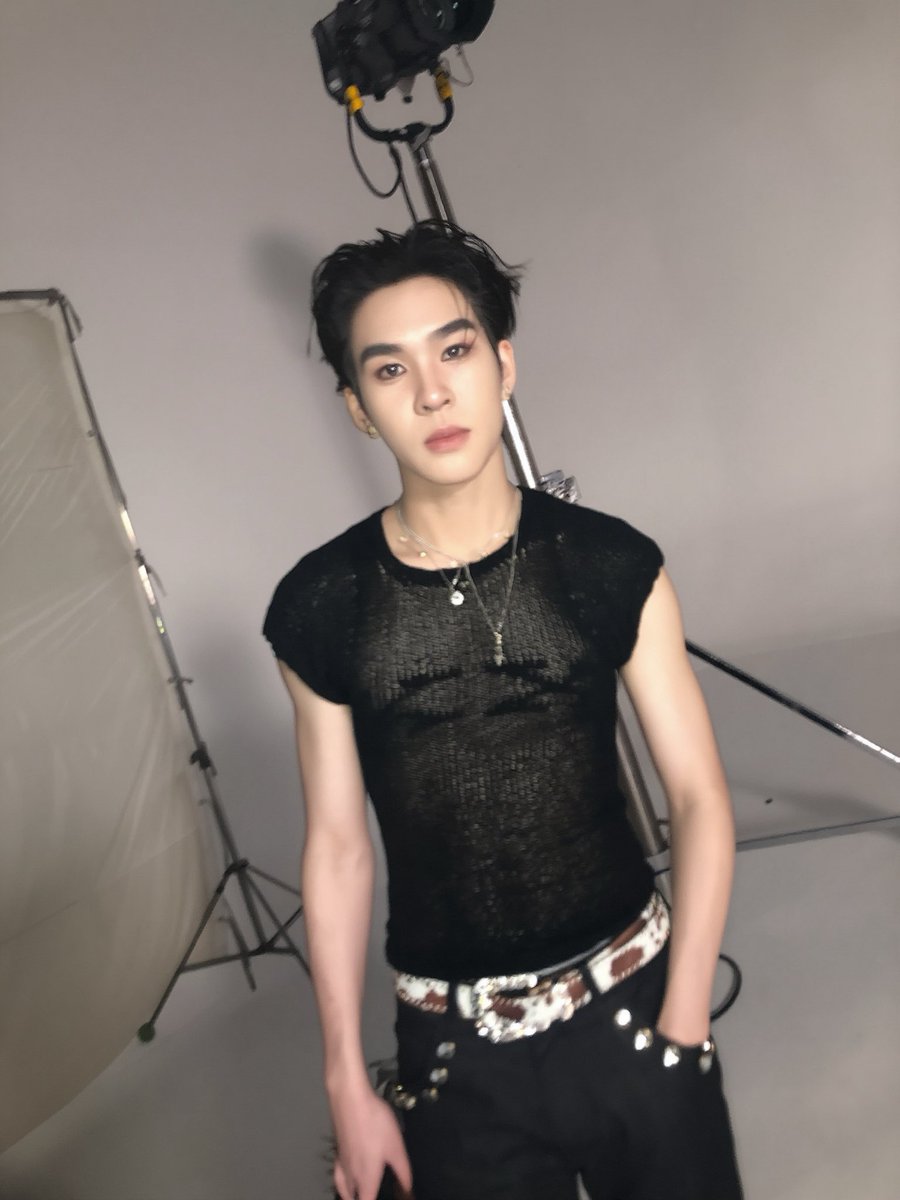 📸🎞️📽️

#DEXXth
#AUAU_DEXX
#DMDMUSIC