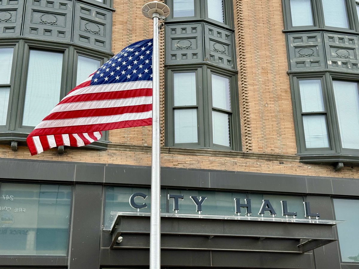 cityofsandusky's tweet image. Happy Flag Day!
Today we celebrate the American Flag on the anniversary of its official adoption by the Continental Congress on June 14, 1777.