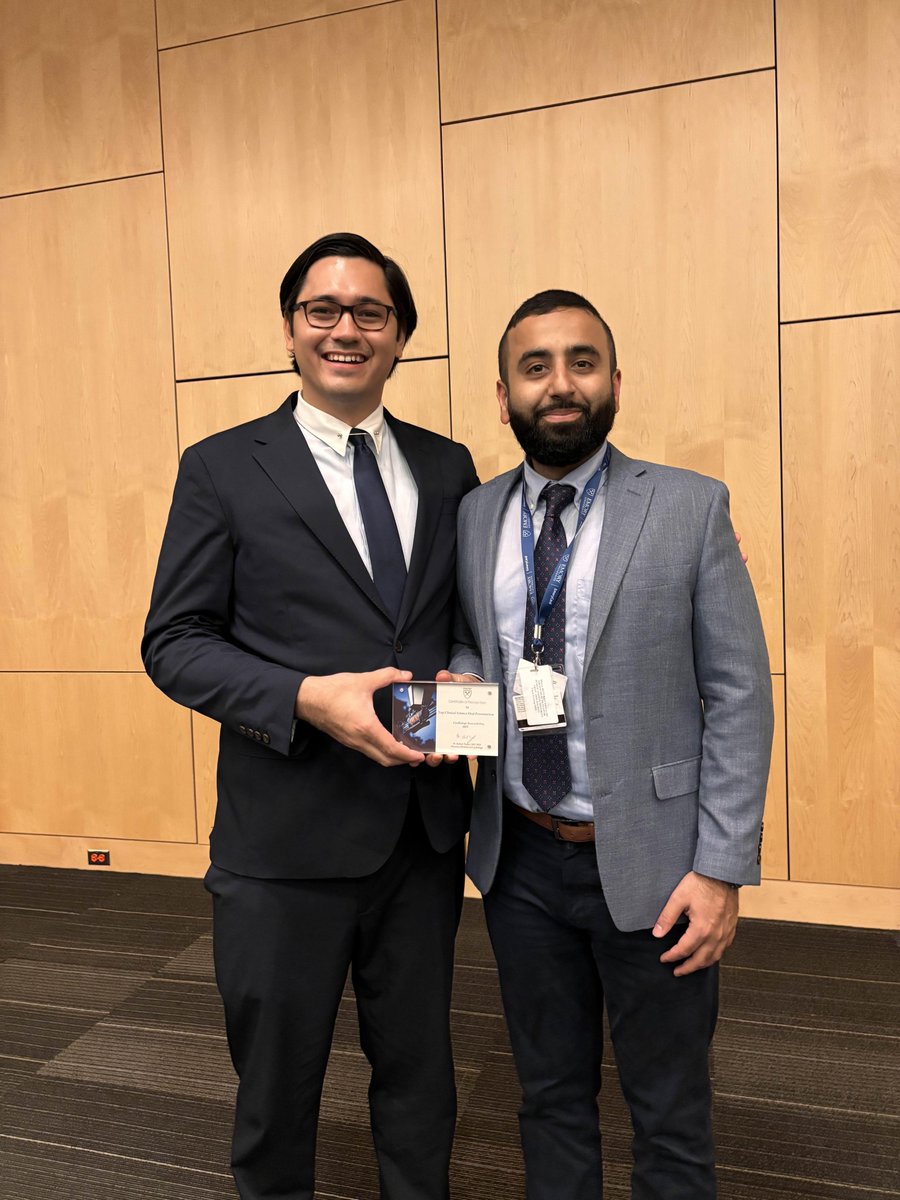 Taha Ahmed, MD, MS (@tahaahmedmd) on Twitter photo 🌟 PGY-1 Bernard <a href="/EmoryDeptofMed/">Emory Department of Medicine</a> delivered a stellar talk on SGLT2i use in HFpEF with ESRD—and earned the "Top Clinical Science Oral Presentation award"!
A proud moment at #EmoryCardioResearchDay 💪
Elated to contribute to the growth of this budding physician-scientist! 🌟 PGY-1 Bernard <a href="/EmoryDeptofMed/">Emory Department of Medicine</a> delivered a stellar talk on SGLT2i use in HFpEF with ESRD—and earned the "Top Clinical Science Oral Presentation award"!
A proud moment at #EmoryCardioResearchDay 💪
Elated to contribute to the growth of this budding physician-scientist!