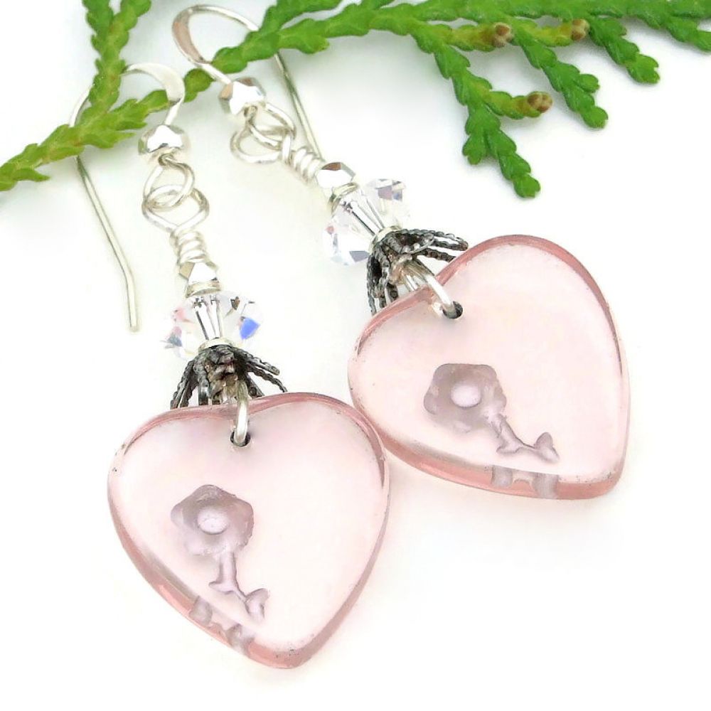 Beautiful #Vintage #Intaglio Pink #Hearts &amp; Silver #Roses #Earrings!   via <a href="/ShadowDogDesign/">Catherine</a> #ShopSmall #RoseEarrings #VintageGlass #HeartEarrings         bit.ly/SoPrettyInPink…