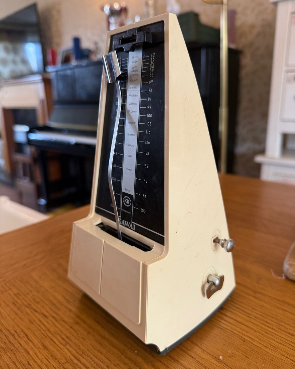 mgpianos's tweet image. Even the metronome on top of the piano isn’t safe from a toddler 😩