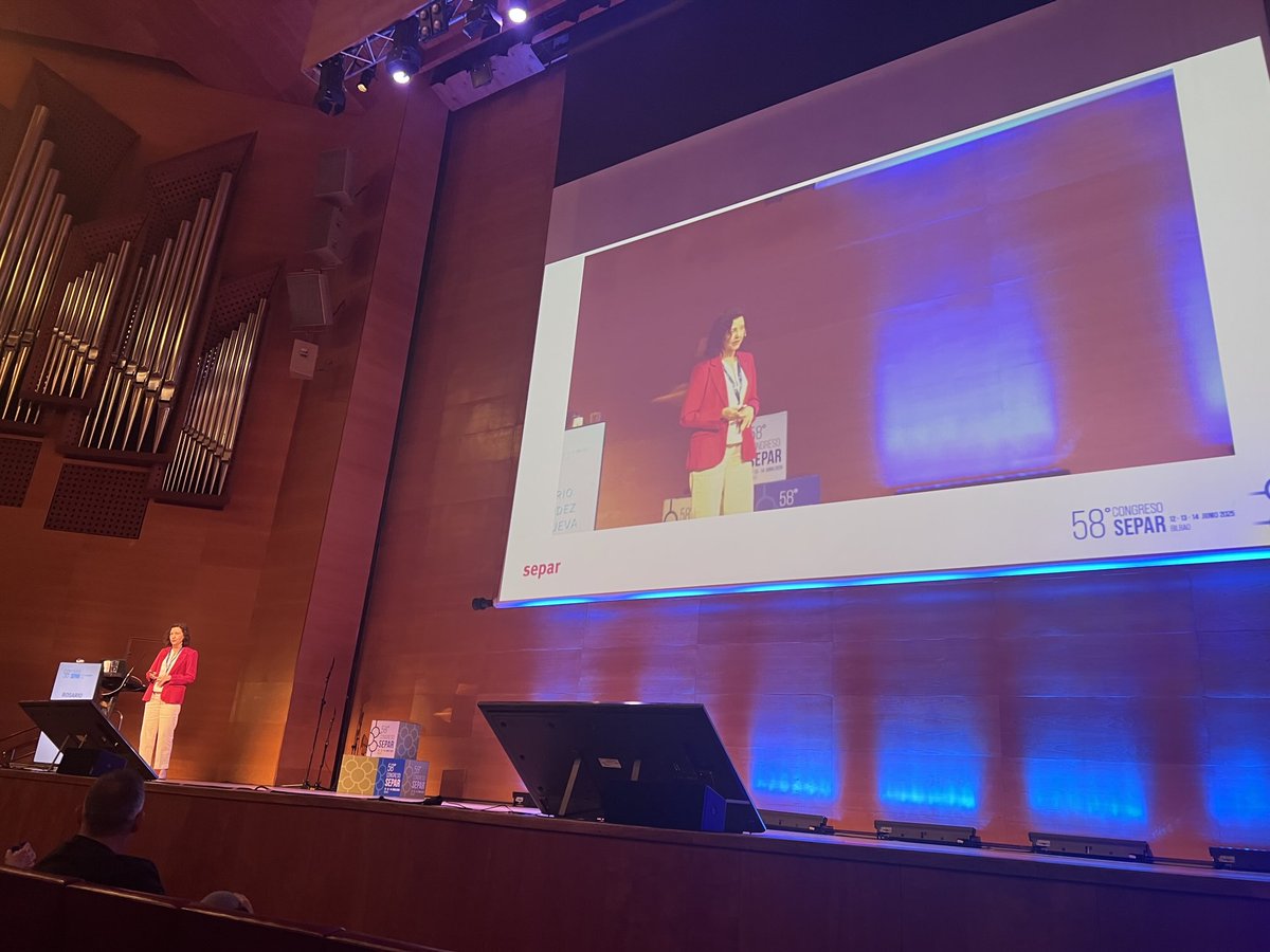 ⁦<a href="/RosarioMenend12/">Rosario Menendez</a>⁩ en al conferencia Manuel Tapia de SEPAR. Enhorabuena ⁦<a href="/svneumologia/">SVN</a>⁩