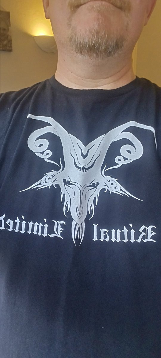 TheShakes72's tweet photo. Forgot about my favourite t-shirt hiding - and it fits again! #RitualLimited #AdamNevill https://t.co/wsuBVZv1By