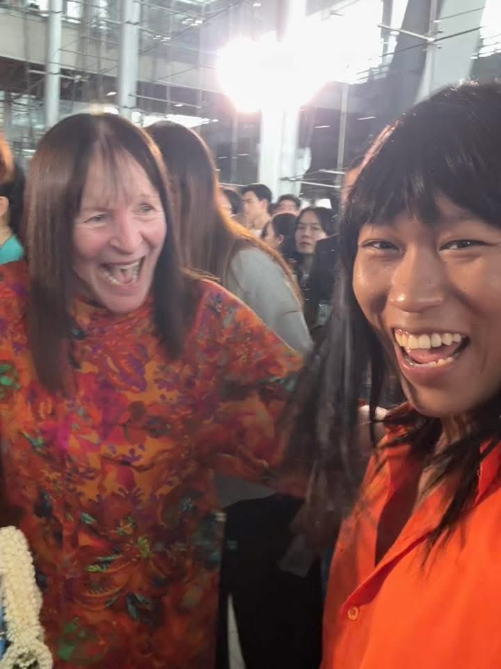 ป้าจอยเว่อ!!