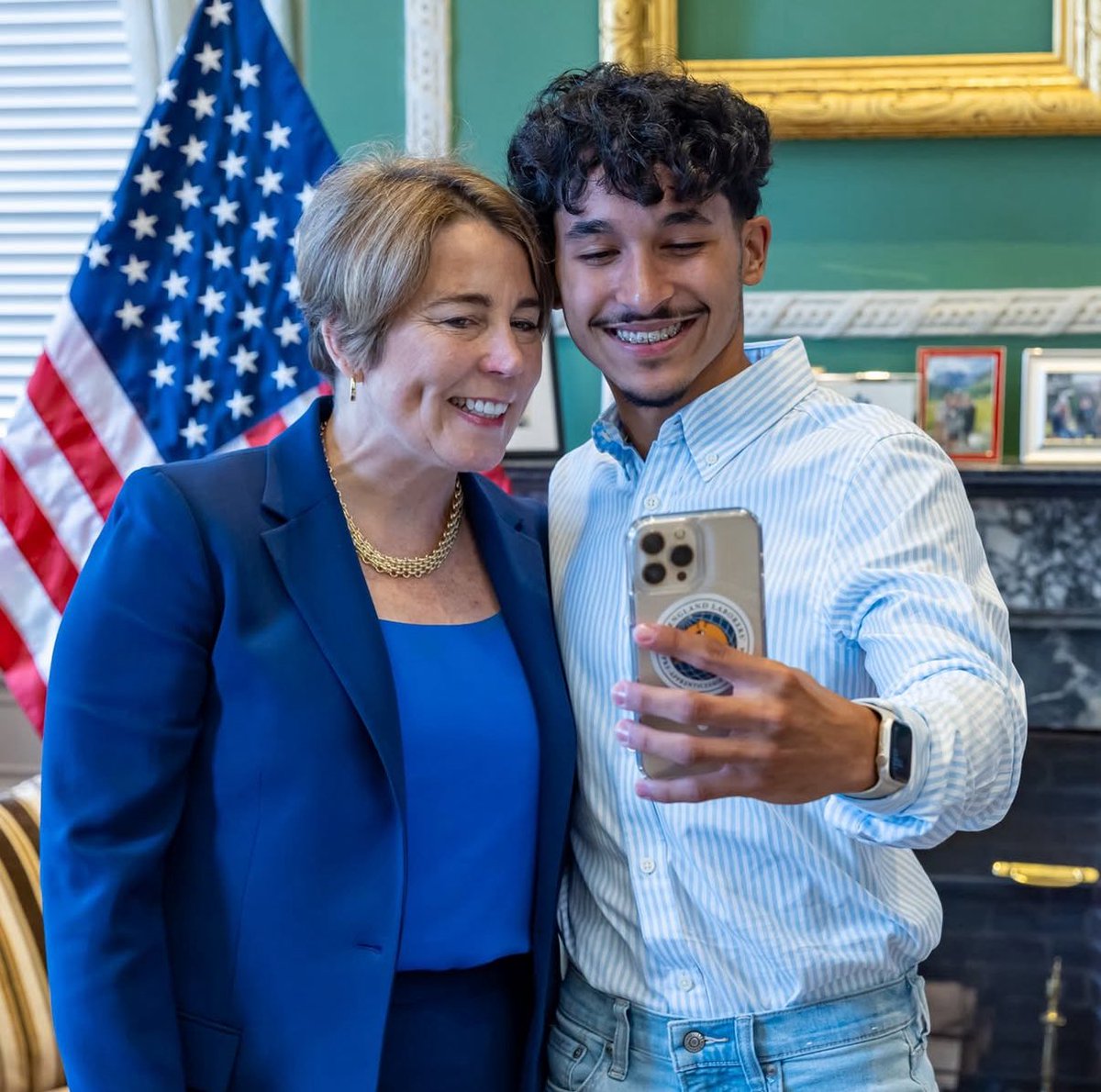 Mass Daily News tweet media