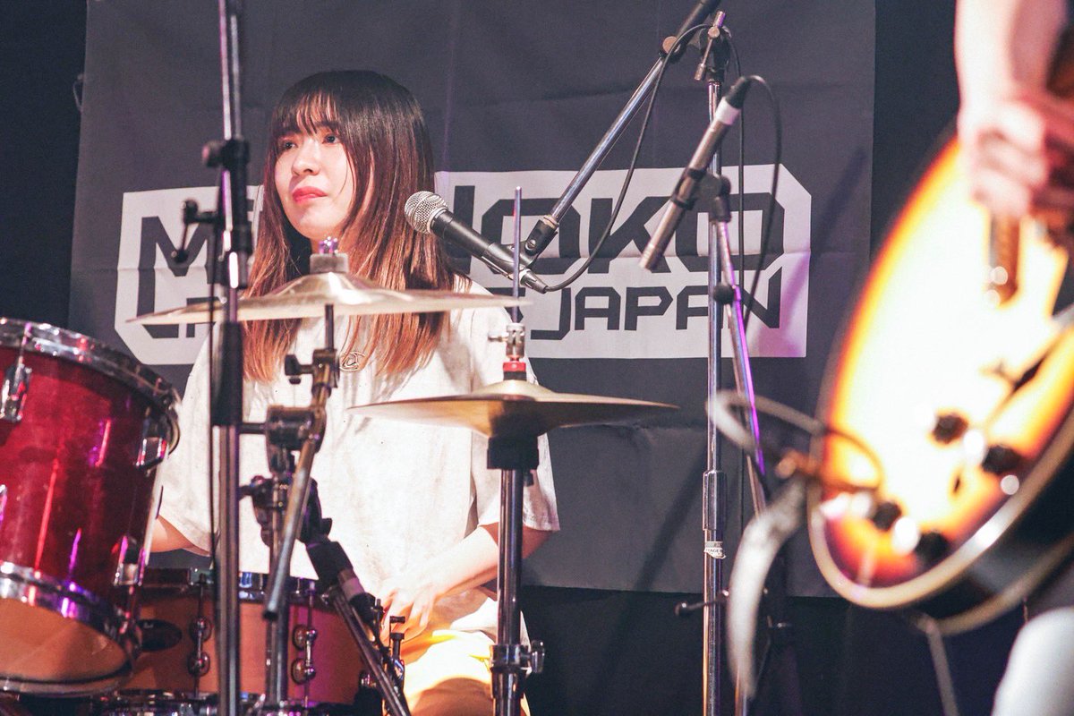 シベリアンハスキー (@siberianhusky_b) on Twitter photo 2025.6.14(土)
MiMiNOKOROCK FES JAPAN in 吉祥寺 2025
SILVER ELEPHANT
ダーリン
いたいよ
アパートの一室で
落書きのような
星空を抱きしめて
ユー!
Photo by <a href="/Shun_officially/">SHUN ITABA : Photographer</a>
#ミミノコ 2025.6.14(土)
MiMiNOKOROCK FES JAPAN in 吉祥寺 2025
SILVER ELEPHANT
ダーリン
いたいよ
アパートの一室で
落書きのような
星空を抱きしめて
ユー!
Photo by <a href="/Shun_officially/">SHUN ITABA : Photographer</a>
#ミミノコ