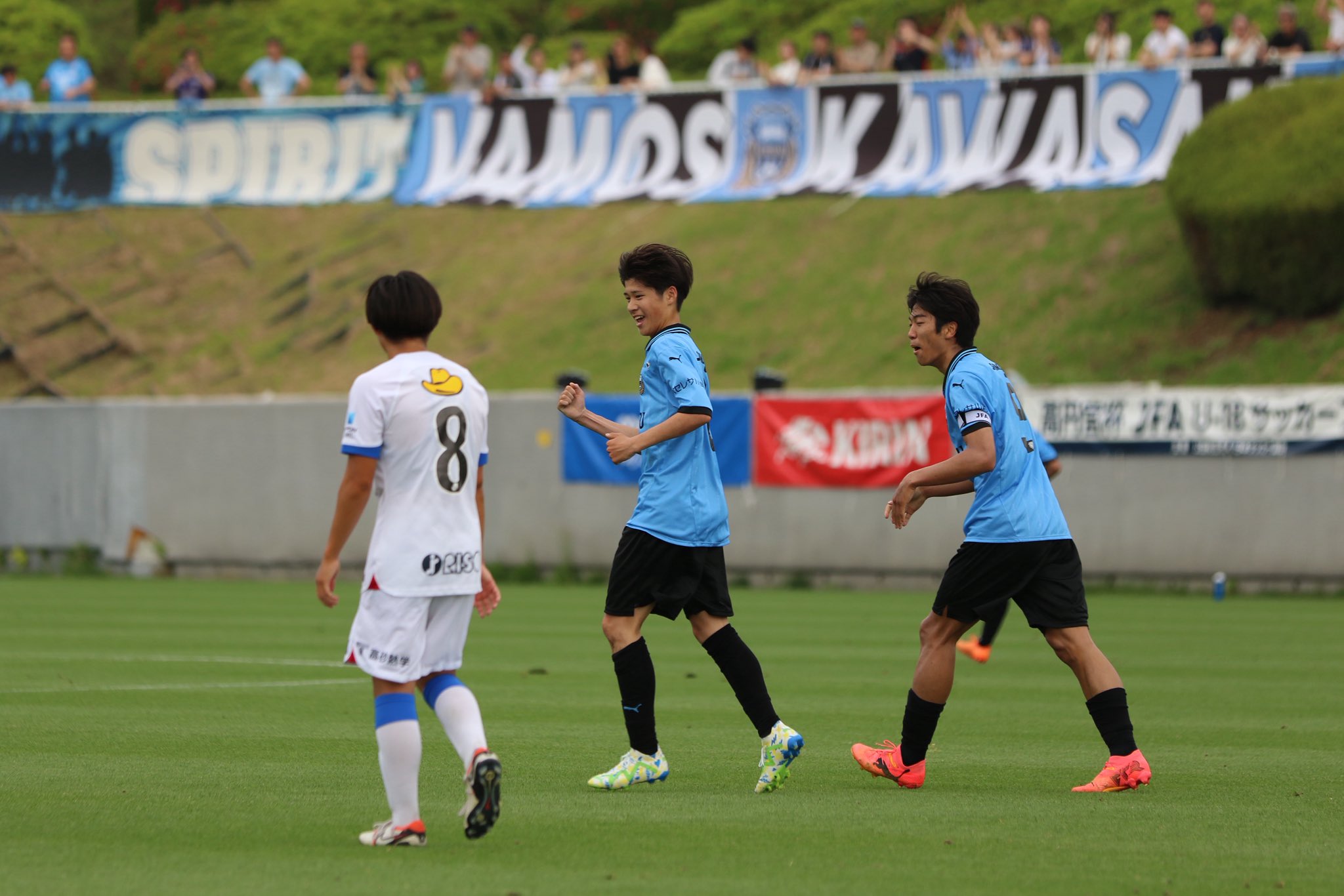 フロンターレ1  練習用  首里城再建に寄付 川崎フロンターレ on X: 