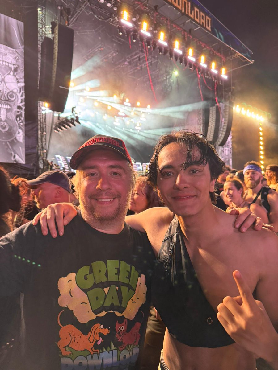 .<a href="/GreenDay/">Green Day</a> gig at <a href="/DownloadFest/">Download Festival</a> last night was incredible. Went with a mate who had never seen them live before and we ended up in a circle pit at the front. Genuinely one of the best gigs of my life.🤘
