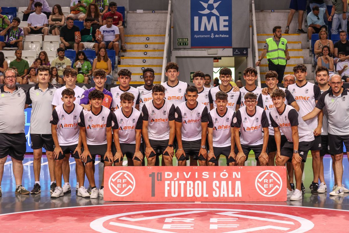 CE Constància (@ceconstancia) on Twitter photo Moltes gràcies al <a href="/PalmaFutsal/">Illes Balears Palma Futsal</a> pel seu reconeixement al juvenil per l'ascens a Divisió d'Honor.
Enhorabona per la gran temporada 💚💜 Moltes gràcies al <a href="/PalmaFutsal/">Illes Balears Palma Futsal</a> pel seu reconeixement al juvenil per l'ascens a Divisió d'Honor.
Enhorabona per la gran temporada 💚💜