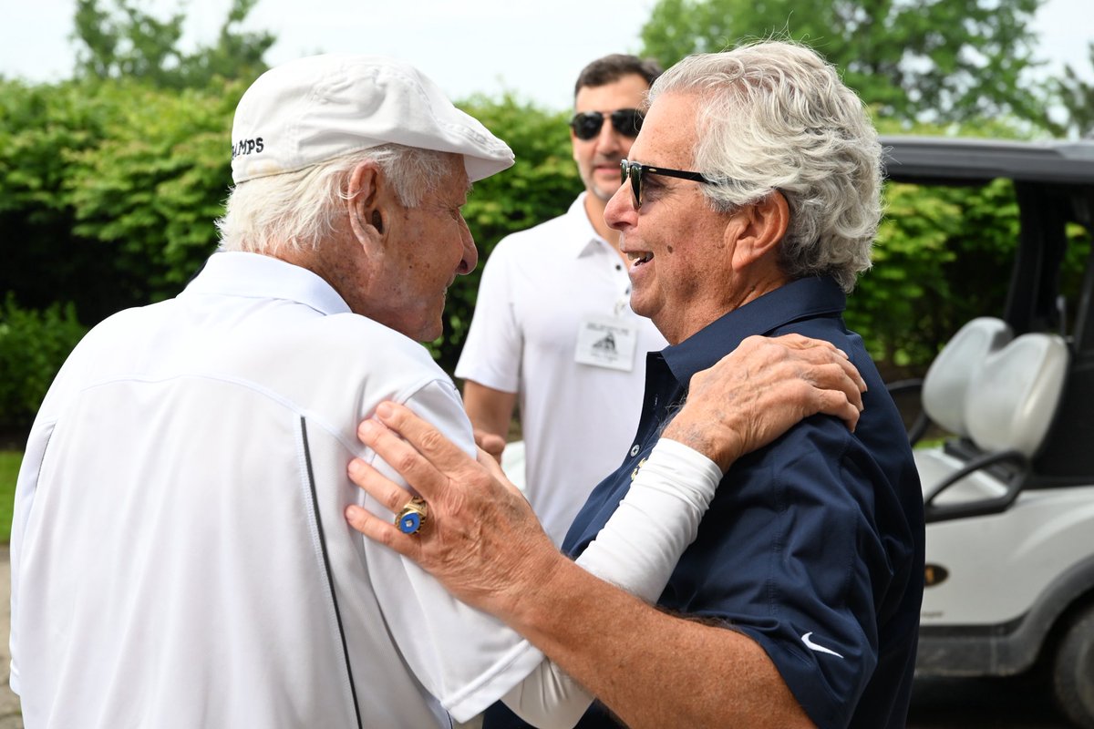 JCUFootball's tweet image. Awesome time today at The Tony DeCarlo ‘66G Memorial Golf Outing!
Amazing to see so many fantastic alumni and friends of the program. The Brotherhood is strong!
#MenOfCarroll ⚡️