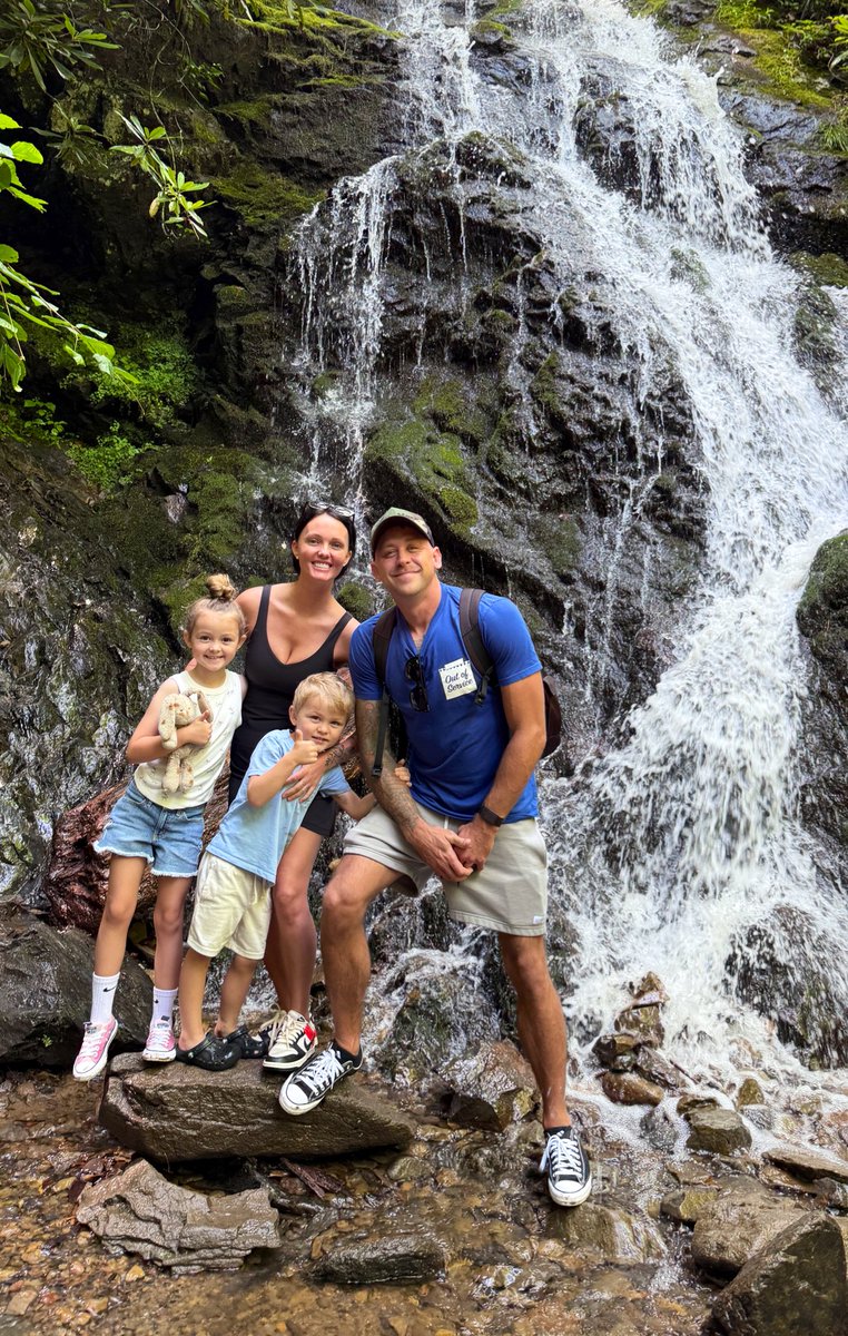 RomanAtwood's tweet photo. Been a beautiful week! Turning the camera off today and tomorrow (Sat &amp; Sun) will return as normal Monday 💪🏼❤️ https://t.co/9VgTPGLrCy