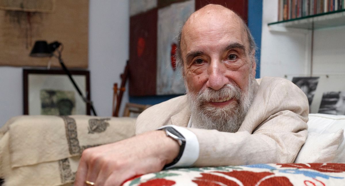 A nadie le importa la opinión política de este viejo rancio comunista 👇🏻❌#RaulZurita