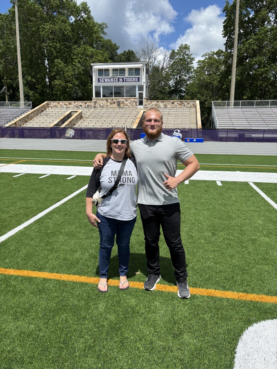 LeviMincher's tweet image. Great visit at Sewanee the University of the South yesterday!! Thank you to all the coaches that I got to meet and speak to. A special thanks to Coach West for inviting me to go on the visit!!
@SewaneeFootball 
@SewaneeTigers 
@mikemcghee16 
@760Academy 
@coachShaw10