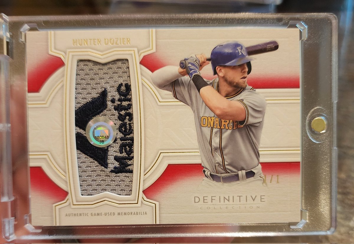 Hunter Dozier Definitive 1/1, $150
--------
$5 flat rate shipping, stacks over $50 ship free