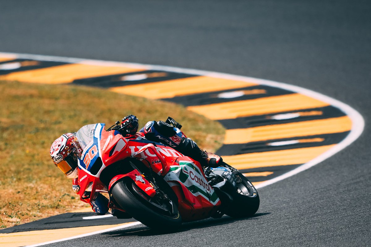 takanakagami30's tweet photo. SPRINT - P15. Small improvement from yesterday but still not enough.
Simply I want more! 

2日目の今日は少し改善しましたが、まだ足りてないしもっと速く走りたいです！
その中でも予選とスプリントで収穫はありました👍🏼

#ItalianGP #MotoGP https://t.co/TElHFp3Ls6