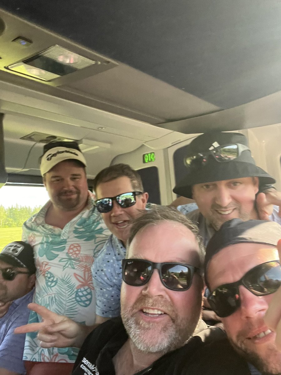 Rocket 🚀 reunion 
#ontour